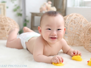 赤ちゃん　うつぶせカット  世田谷 喜多見 狛江