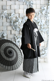 ハーフ成人式写真　男の子　紋服