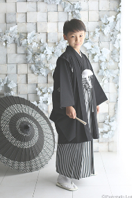 ハーフ成人式写真　男の子　紋服