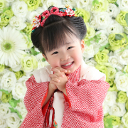 七五三3歳正絹着物レンタル　赤総絞り　日本髪　世田谷区喜多見狛江