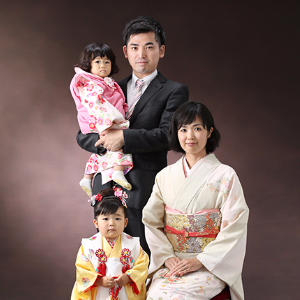 七五三3歳正絹着物レンタル　家族　世田谷区喜多見狛江